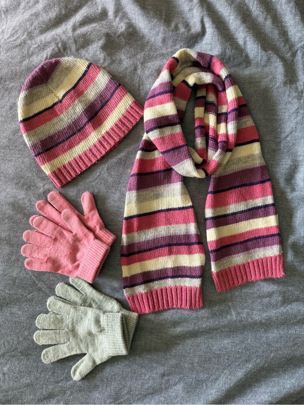 Striped hat & scarf set